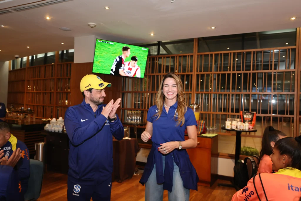 Michelle Ramalho é Apresentada Como Chefe De Delegação Da Seleção Feminina Na Copa América
